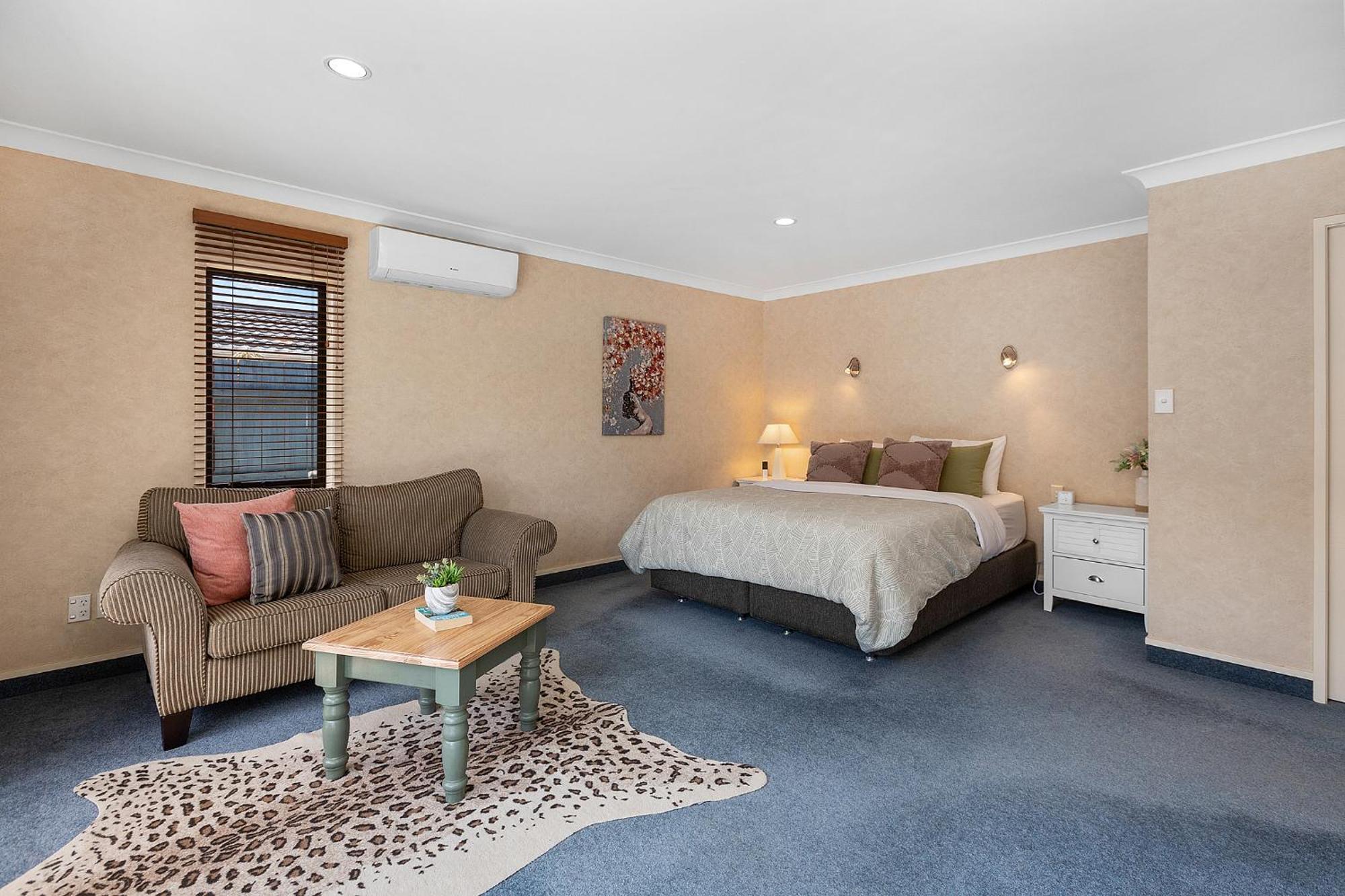 Hamilton Summer Treat- 4 Bedroom With Pool Exterior photo